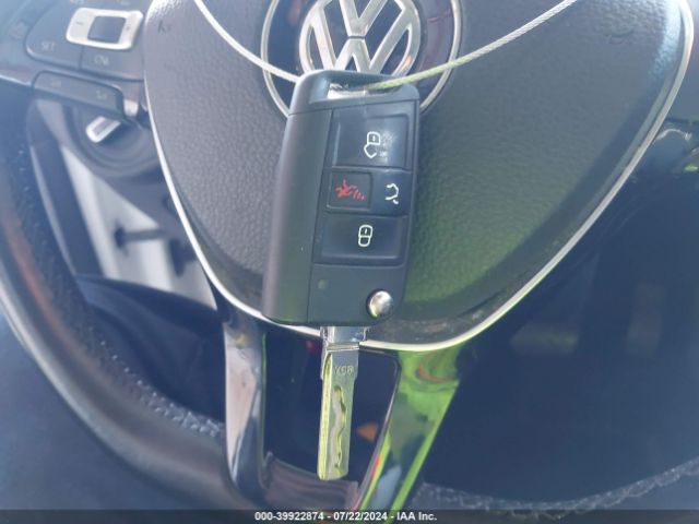 3VW217AU6HM071161 Volkswagen Golf S/tsi Se 4-door/tsi Sel 4-door/tsi Wolfsburg Edition 4-door