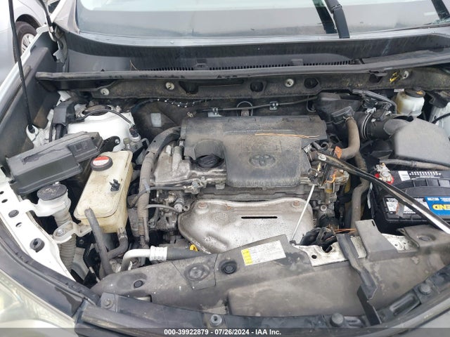 Toyota RAV4 LE 2016 JTMZFREV4GJ078087 Image 10