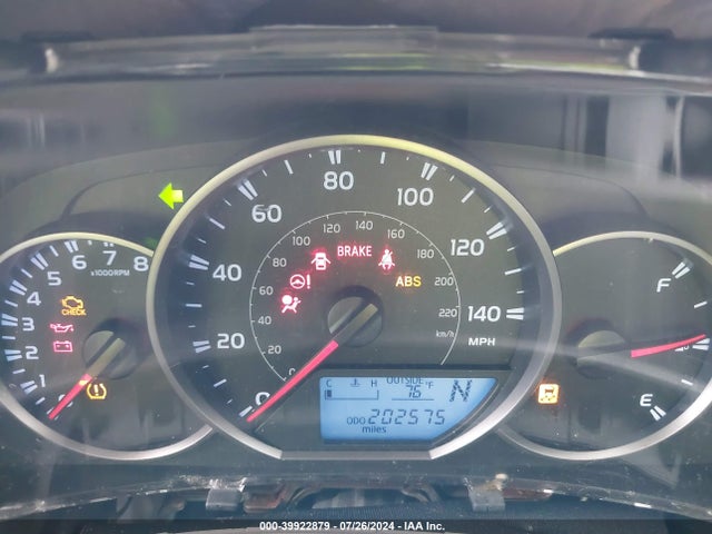 Toyota RAV4 LE 2016 JTMZFREV4GJ078087 Image 7
