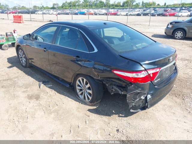 Toyota CAMRY XLE 2017 4T1BF1FK7HU358217 Image 3
