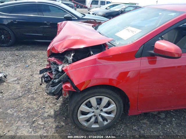 Toyota COROLLA LE 2015 2T1BURHEXFC319275 Image 14