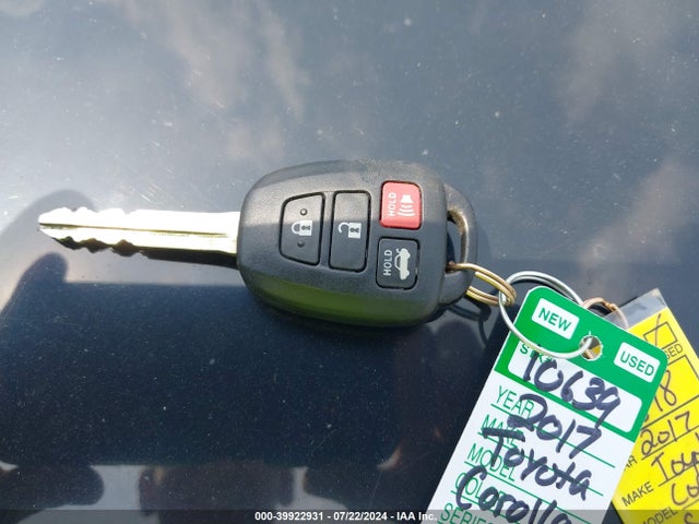 Toyota COROLLA LE 2017 2T1BURHEXHC934427 Image 11