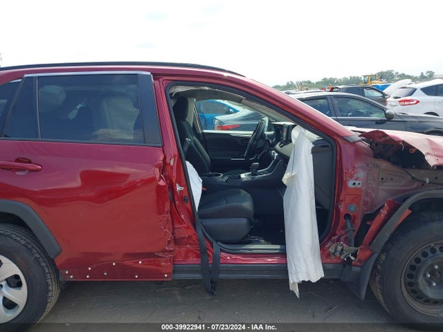 Toyota RAV4 LE 2020 2T3H1RFV0LW088135 Image 13