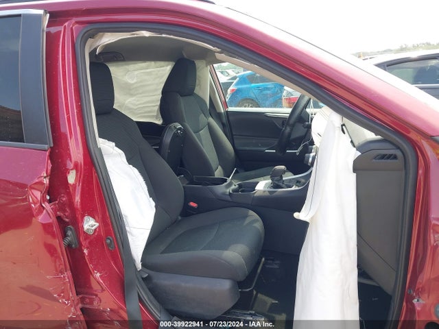 Toyota RAV4 LE 2020 2T3H1RFV0LW088135 Image 5
