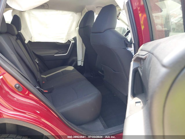 Toyota RAV4 LE 2020 2T3H1RFV0LW088135 Image 8