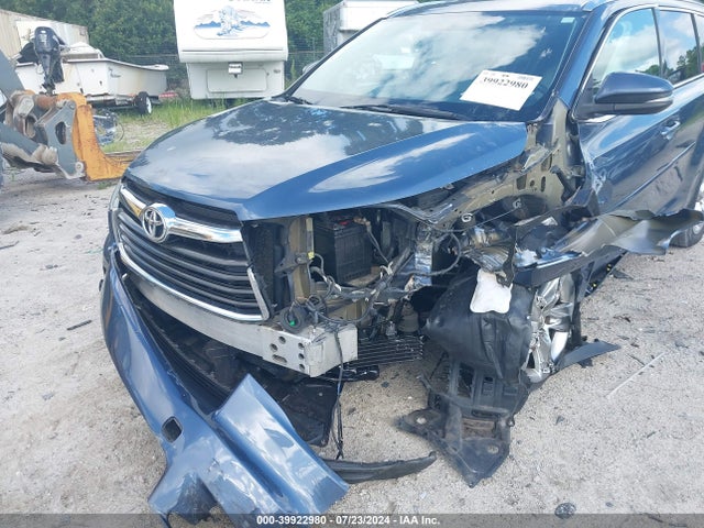 5TDDKRFH3FS196468 Toyota Highlander Limited V6