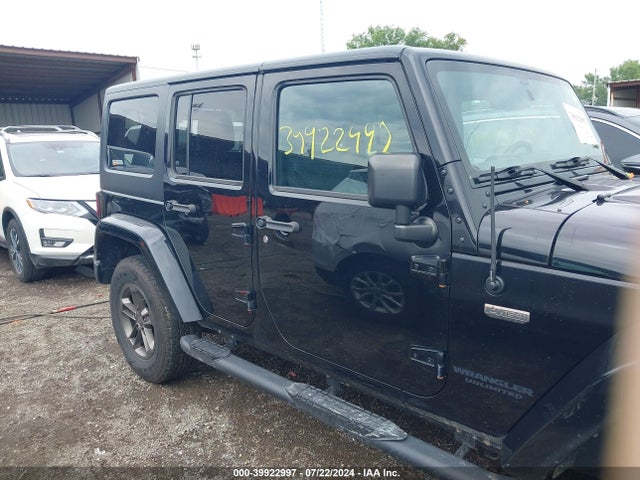 1C4BJWEG5GL244962 Jeep Wrangler Unlimited 75th Anniversary
