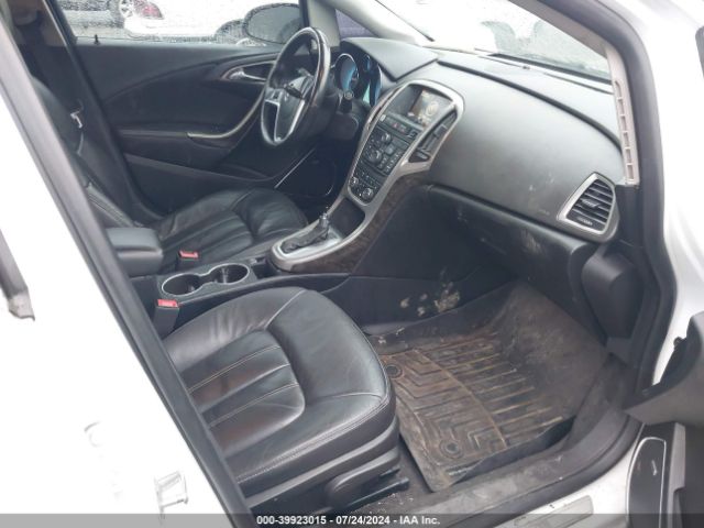 1G4PS5SK5F4160408 Buick Verano Leather Group