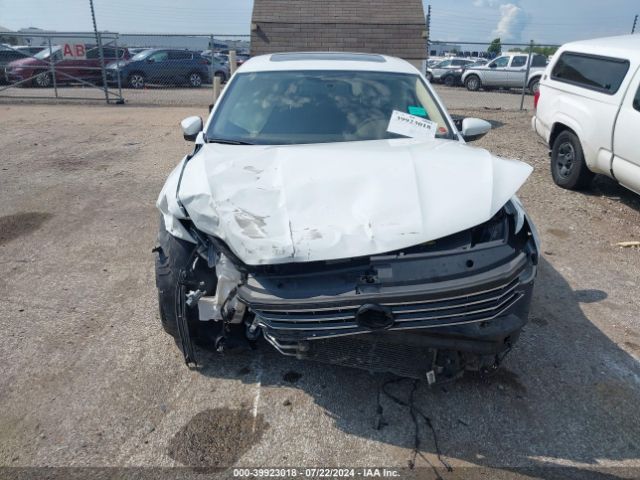 1VWBA7A39JC015939 Volkswagen Passat 2.0t Se