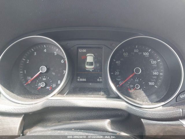 1VWBA7A39JC015939 Volkswagen Passat 2.0t Se