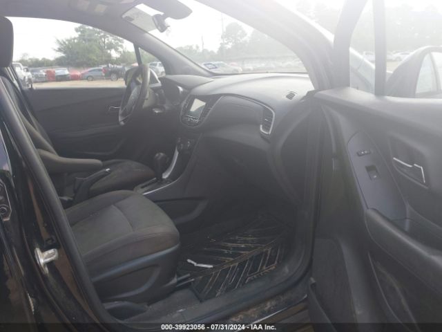3GNCJKSB0HL236254 Chevrolet TRAX LS