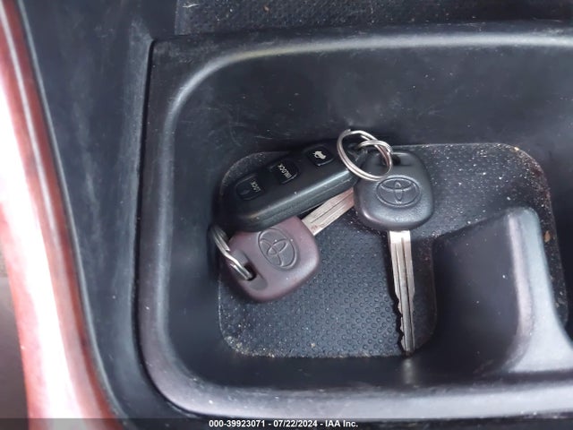 Продажа на аукционе авто 2003 Toyota Camry Xle, vin: 4T1BE30K03U258850, номер лота: 39923071