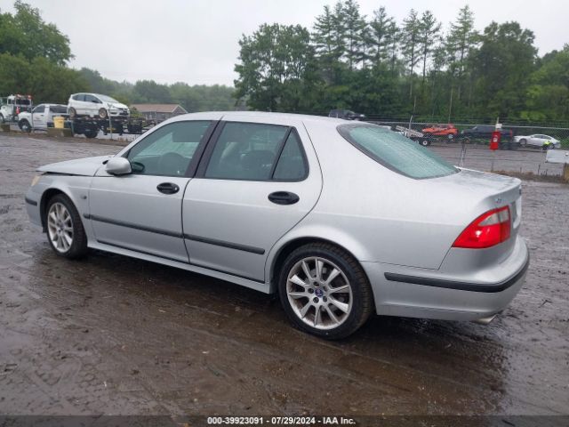 2003 SAAB 9-5 YS3EH45G133025478 Photo 2