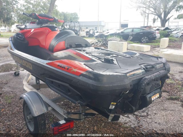 2020 SEADOO SEADOO YDV27966K920      Photo 2