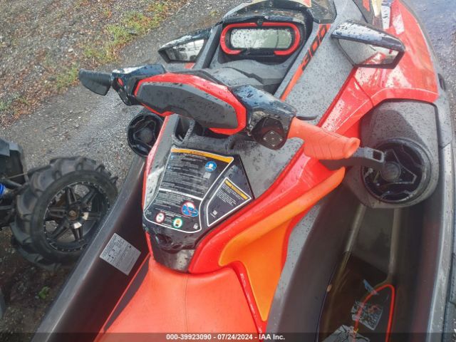 2020 SEADOO SEADOO YDV27966K920      Photo 4