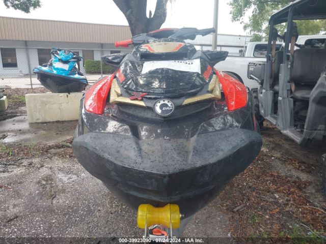 2020 SEADOO SEADOO YDV27966K920      Photo 5