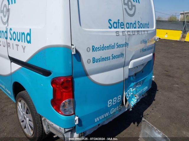 3N6CM0KN5GK690175 Nissan NV200 SV