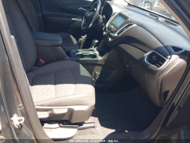 2GNAXJEV9J6307516 Chevrolet EQUINOX LT