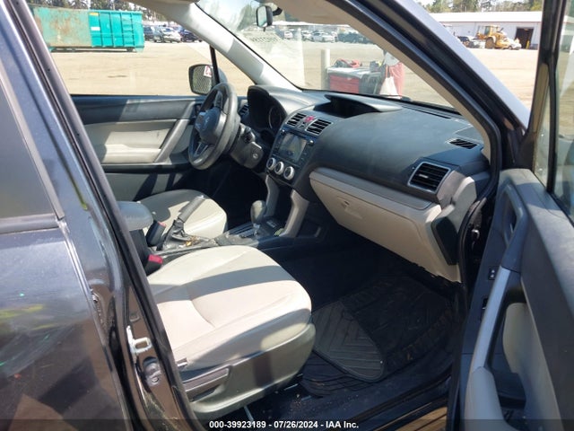 Subaru Forester 2.5i Premium 2017 JF2SJAEC9HH486370 Image 5