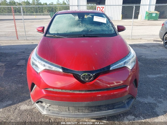 Toyota C-HR XLE 2019 NMTKHMBX8KR068192 Image 12