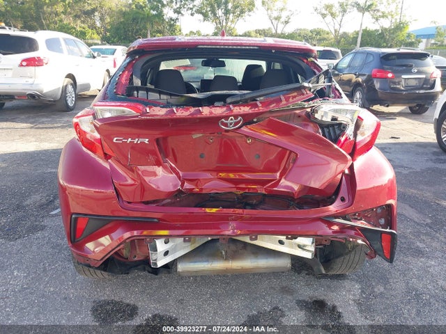 Toyota C-HR XLE 2019 NMTKHMBX8KR068192 Image 16