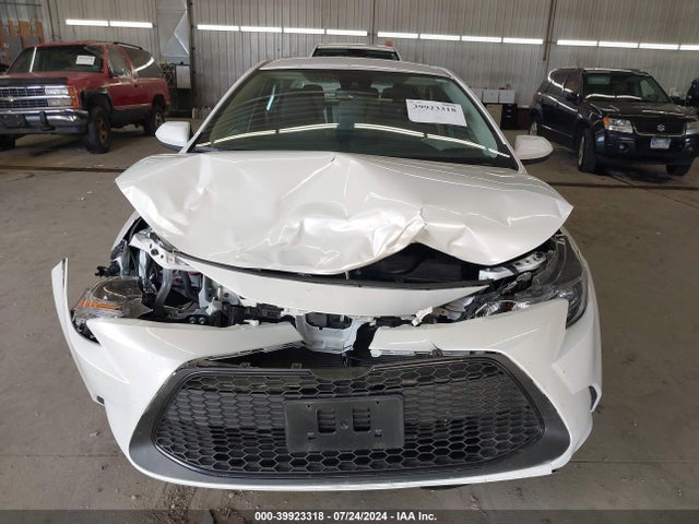 Toyota COROLLA LE 2022 5YFEPMAEXNP345889 Image 13