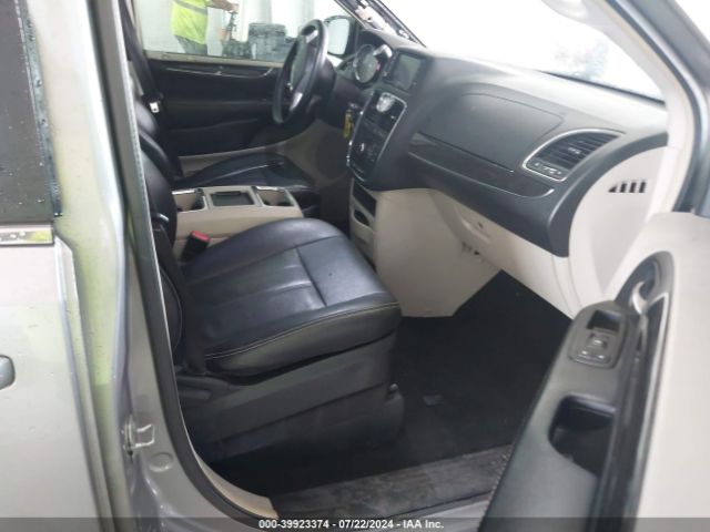 2C4RC1BG8FR716027 Chrysler Town & Country Touring