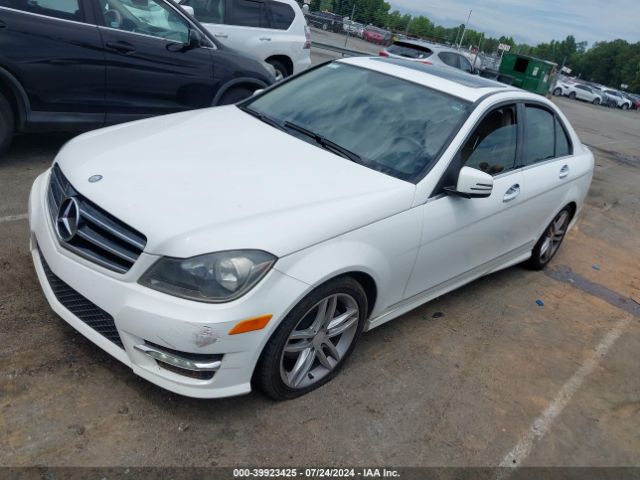WDDGF4HB5ER305853 Mercedes-Benz C 250 Luxury/sport
