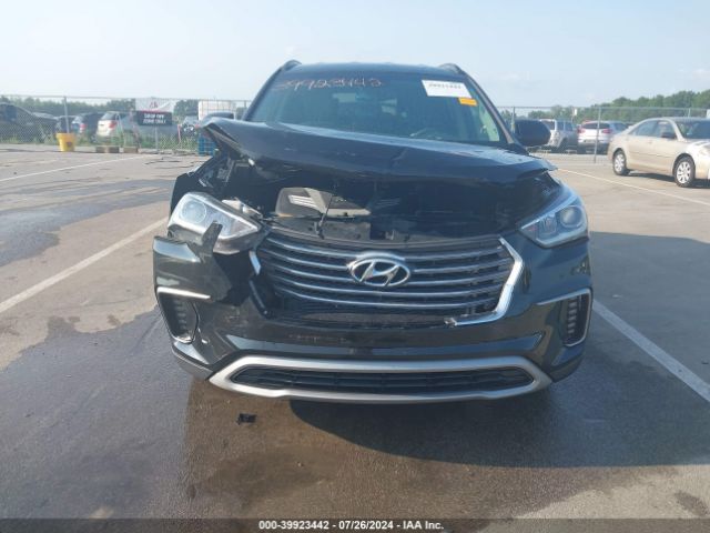 KM8SMDHF3HU217121 Hyundai Santa Fe Se