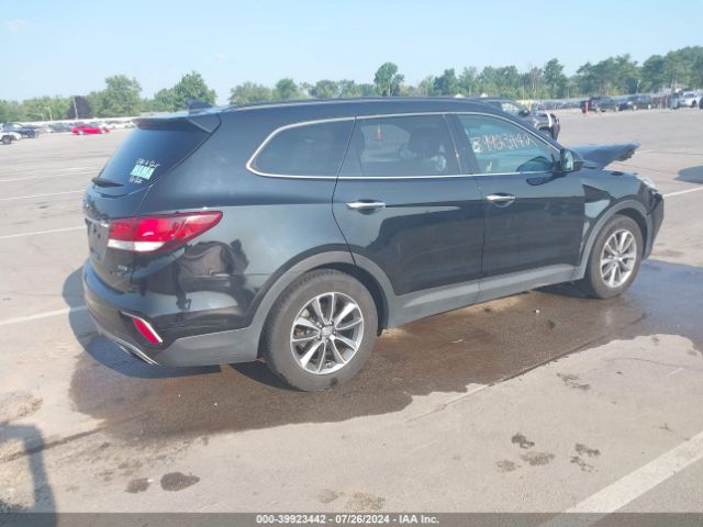 KM8SMDHF3HU217121 Hyundai Santa Fe Se