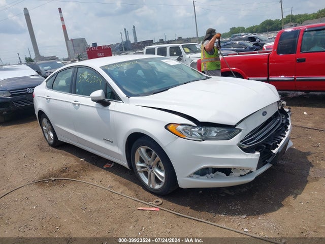 2018 3FA6P0LU2JR198365 main image