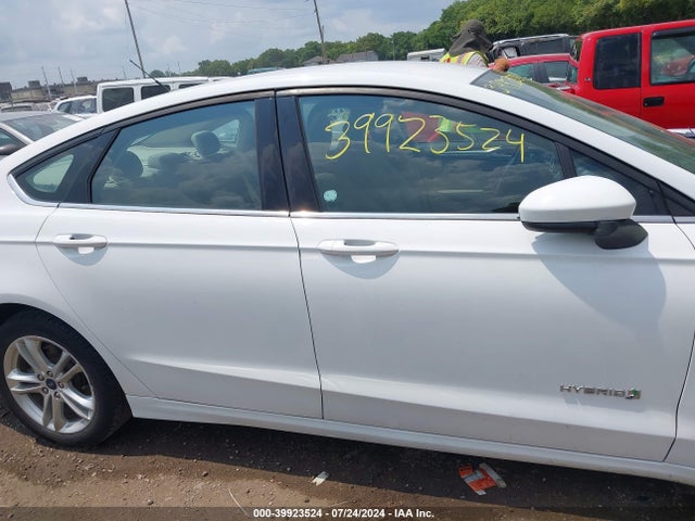 Ford Fusion Hybrid Se 2018 3FA6P0LU2JR198365 Image 13