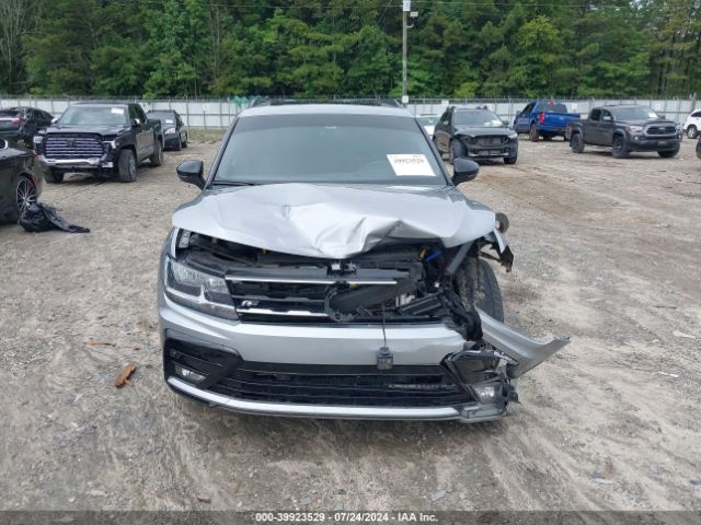 3VV3B7AX9MM120167 Volkswagen Tiguan 2.0t Se/2.0t Se R-line Black/2.0t Sel