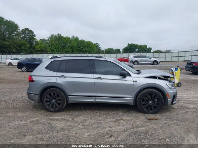 3VV3B7AX9MM120167 Volkswagen Tiguan 2.0t Se/2.0t Se R-line Black/2.0t Sel