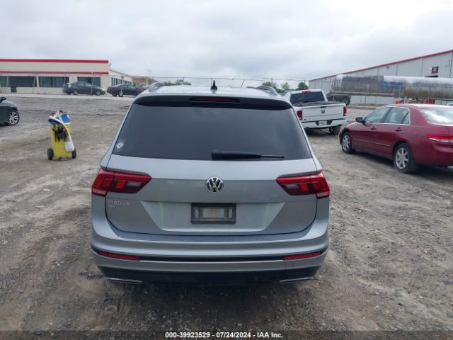3VV3B7AX9MM120167 Volkswagen Tiguan 2.0t Se/2.0t Se R-line Black/2.0t Sel