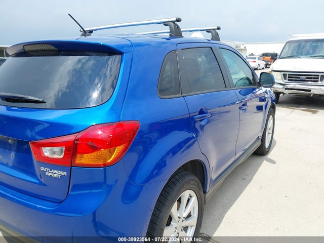 4A4AP3AU8FE042777 Mitsubishi Outlander Sport Es