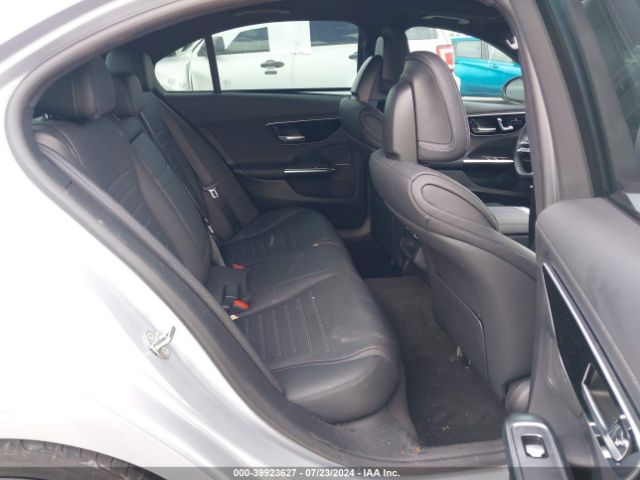W1KAF4GBXPR102130 Mercedes-Benz C 300 Sedan