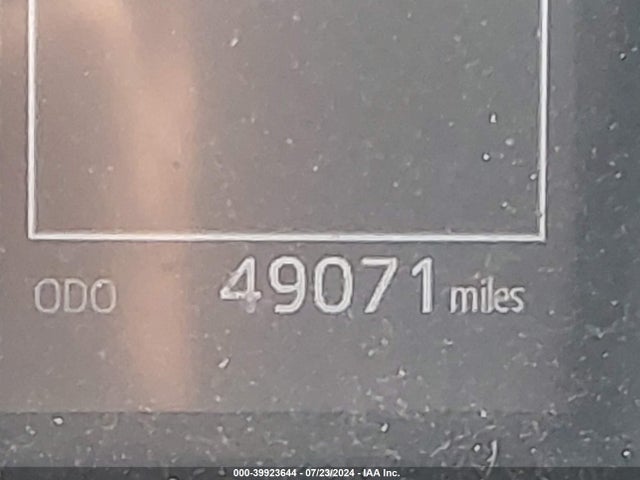 Toyota CAMRY LE 2019 4T1B11HK5KU234675 Image 16
