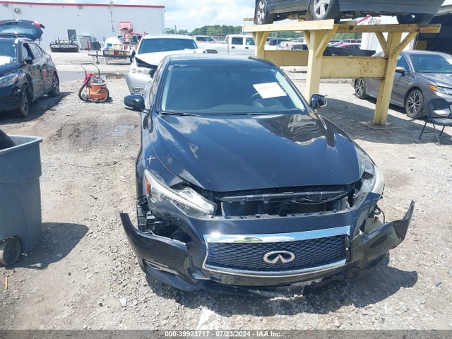 JN1CV7AR3HM680567 Infiniti Q50 2.0t Premium
