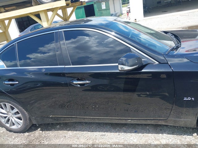 JN1CV7AR3HM680567 Infiniti Q50 2.0t Premium