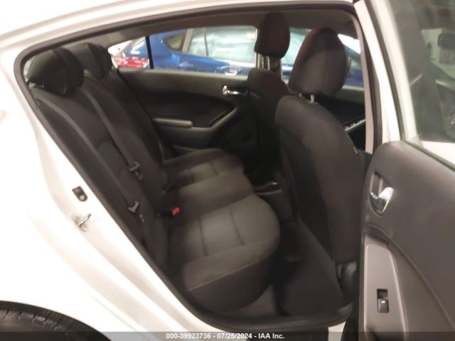 KNAFK4A6XG5504144 KIA FORTE LX