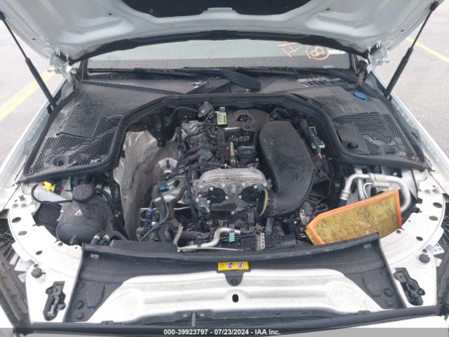 W1KWF8DB2MR607642 Mercedes-Benz C 300 Sedan
