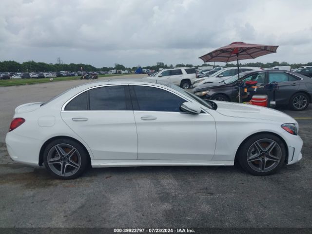 W1KWF8DB2MR607642 Mercedes-Benz C 300 Sedan