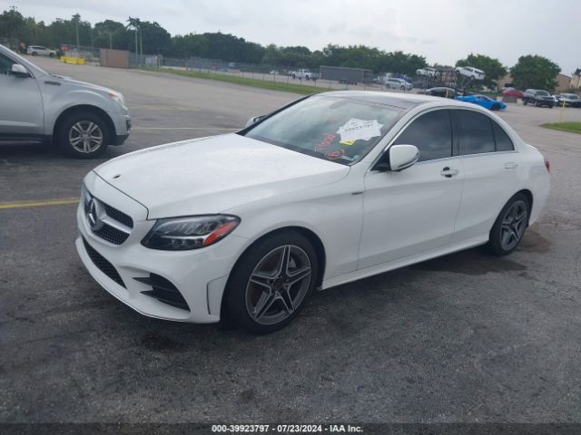 W1KWF8DB2MR607642 Mercedes-Benz C 300 Sedan