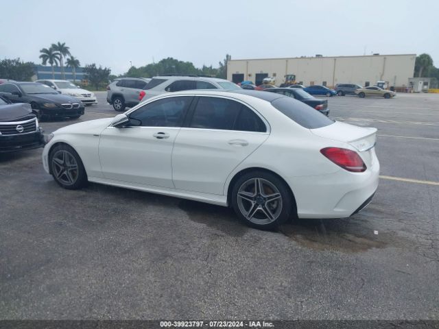 W1KWF8DB2MR607642 Mercedes-Benz C 300 Sedan