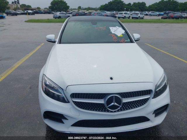 W1KWF8DB2MR607642 Mercedes-Benz C 300 Sedan
