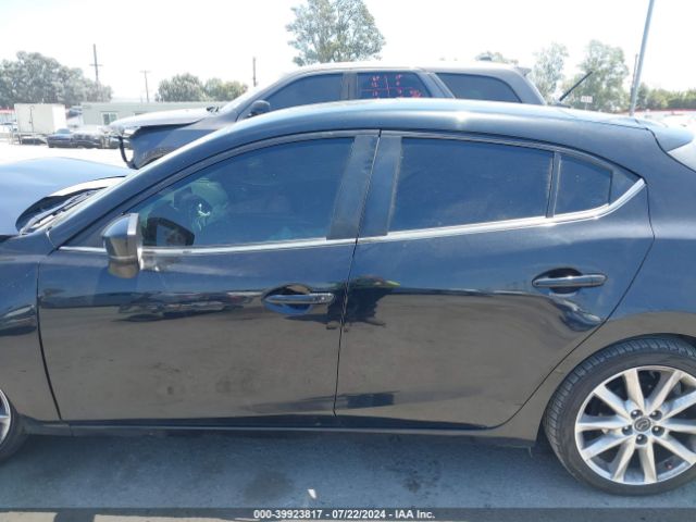 3MZBN1L36HM132398 Mazda Mazda3 Touring 2.5