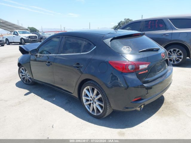 3MZBN1L36HM132398 Mazda Mazda3 Touring 2.5