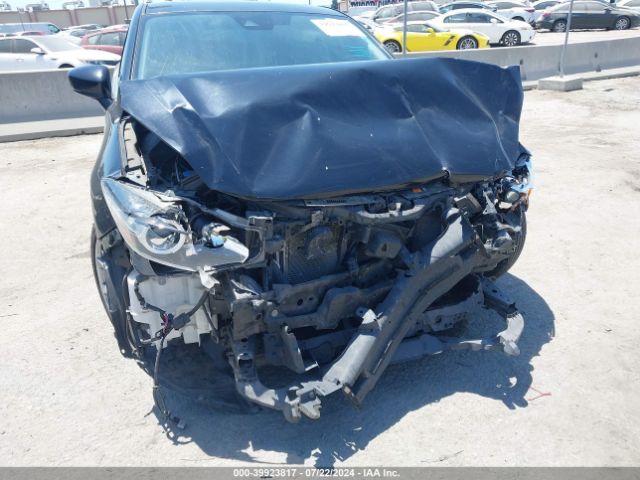 3MZBN1L36HM132398 Mazda Mazda3 Touring 2.5