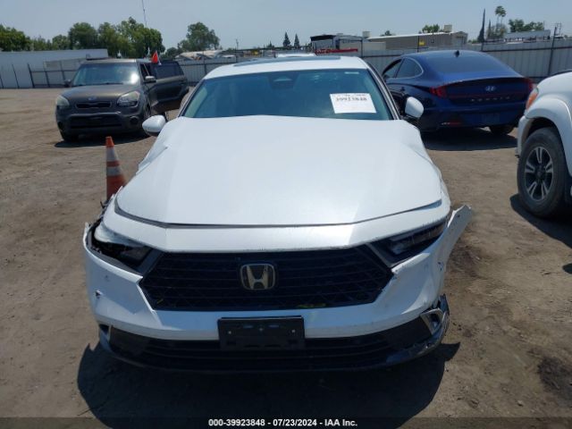1HGCY2F8XPA029025 Honda Accord Hybrid Touring